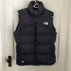 North Face women’s puffer vest. Size M, black.